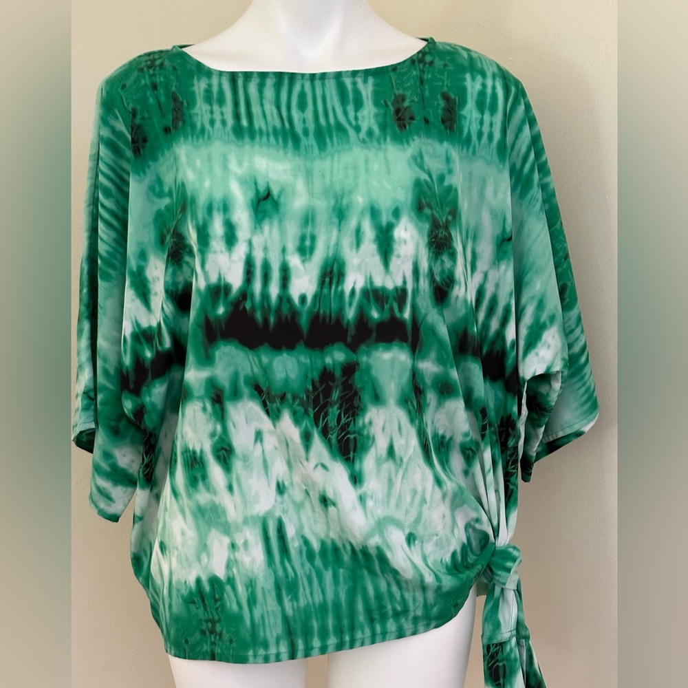 MICHAEL KORS Short Sleeve, Green, Black & White Tie-Dye Blouse Sz 3X